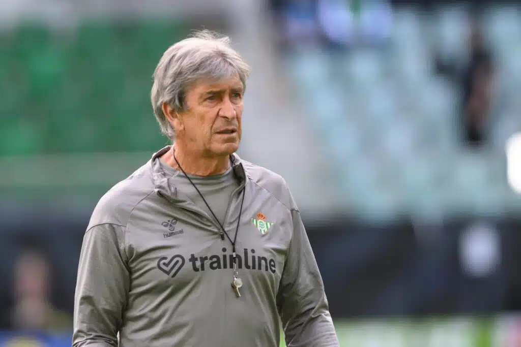 Jalkapallolegenda voi tehdä upeaa historiaa