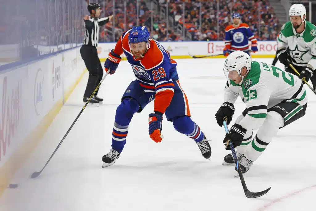 Suomalaisten superilta oli liikaa NHL-tähdelle – haukkui joukkueensa lyttyyn