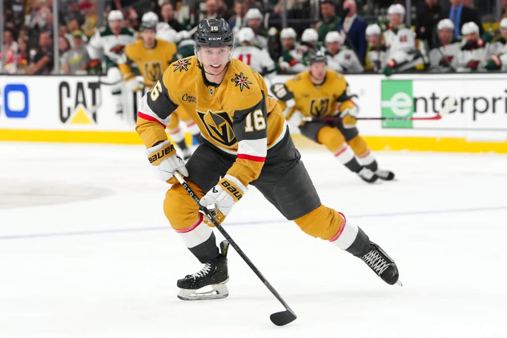 Tilipäivä koittaa – NHL:n mestarisuosikin tähtihyökkääjällä hurja aloitus kauteen