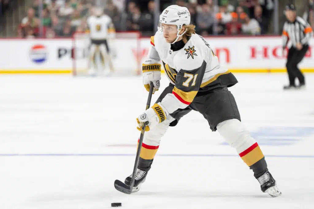 Ruotsin jääkiekkomaajoukkueelle iso takaisku – NHL-mestari missaa olympialaiset