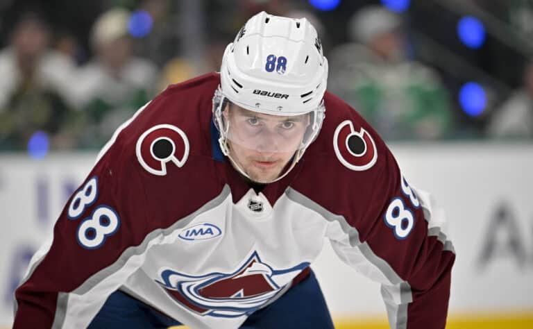 Yksi NHL-tähti lisää MM-kisoihin – Tshekiltä tärähti iso uutinen