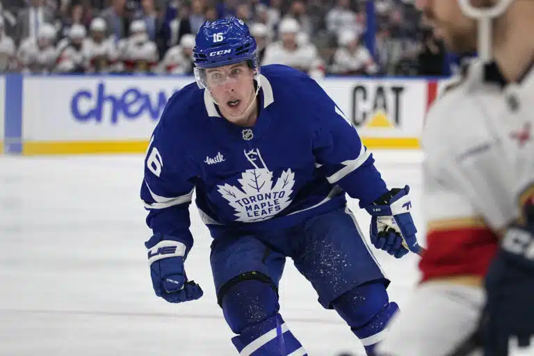 Luvassa hirmusopimus? NHL-seurat taistelevat nyt tähtihyökkääjästä