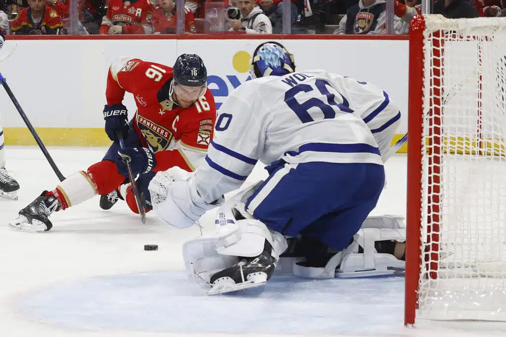 NHL-luotsi kehui maalivahtiaan tappionkin hetkellä