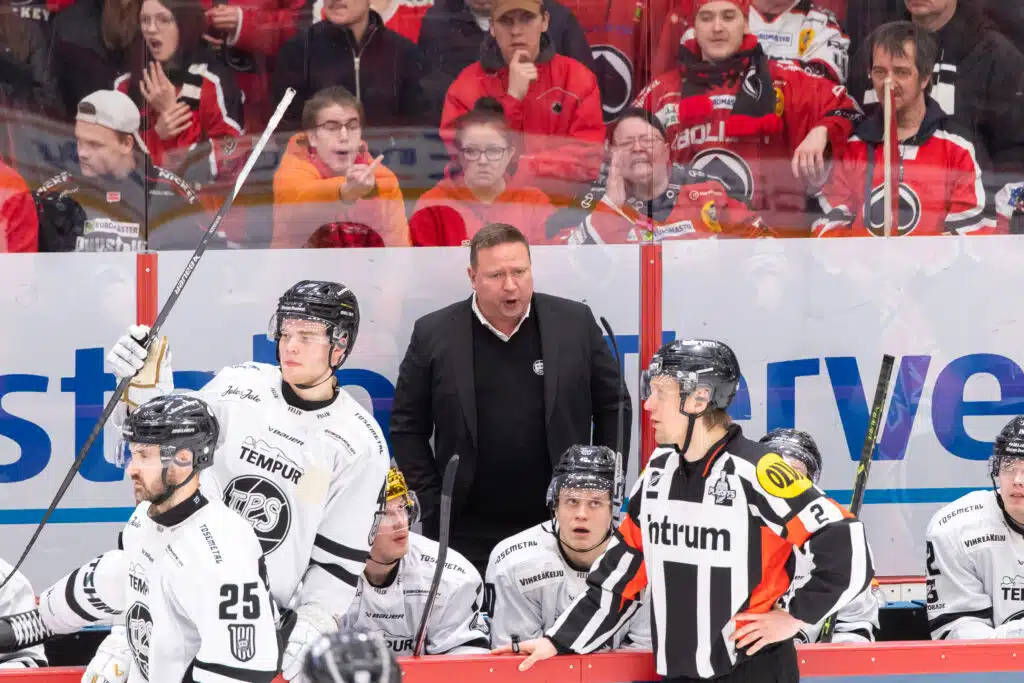 Lukon valmennusryhmään merkittävä muutos – ”Yksi Euroopan parhaista”