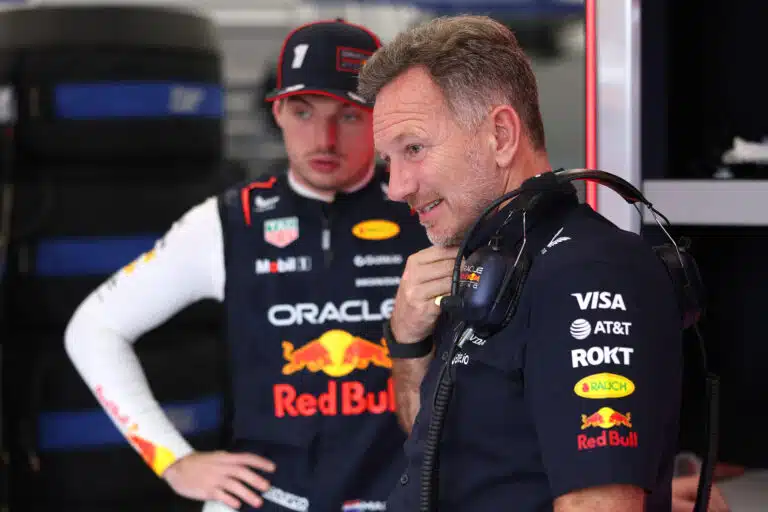 Nyt tuli kuohuttava väite – junailiko Verstappenin leiri potkut Christian Hornerille?