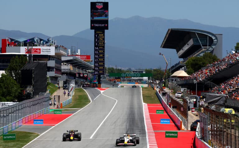 Lando Norris täysin omaa luokkaansa Barcelonassa