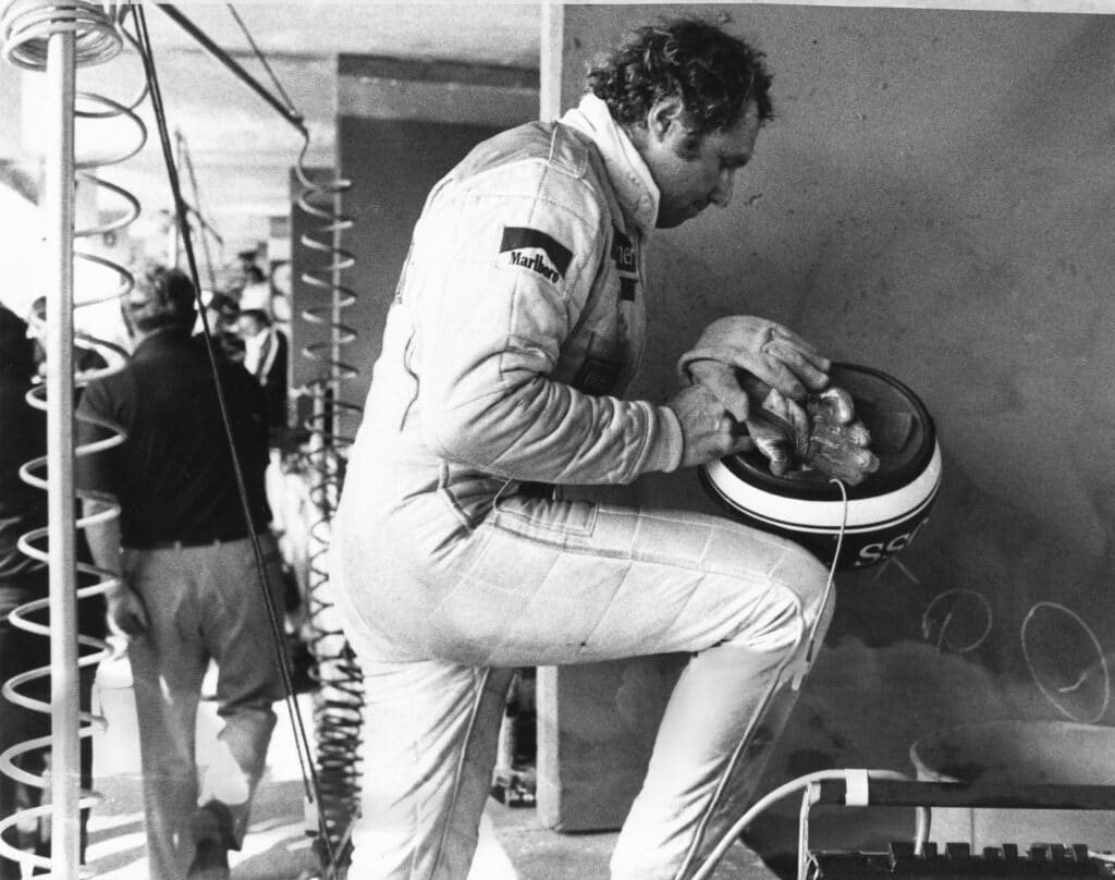 Suru-uutinen: F1-legenda Jochen Mass on kuollut Suru-uutinen: F1-legenda Jochen Mass on kuollut
