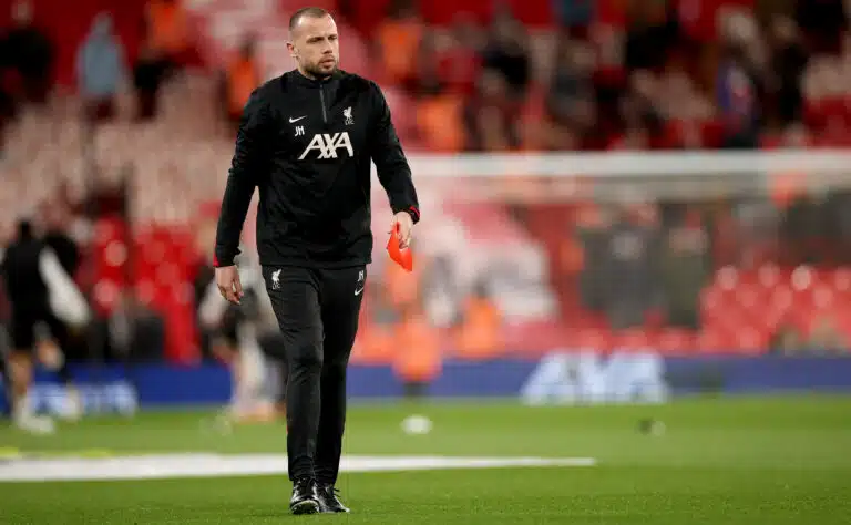 Tottenhamin uusi valmentaja lähti lätkimään – pesti kesti vain 33 päivää