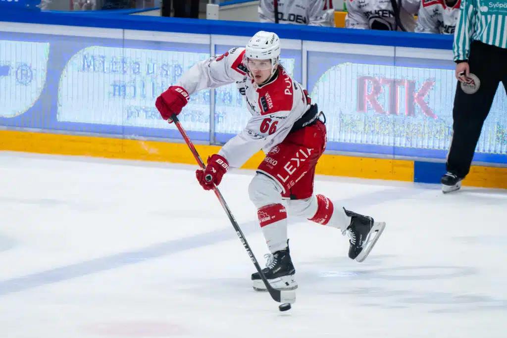 KooKoo nappasi puolustajan Ässistä