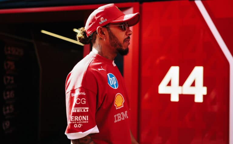 Lewis Hamiltonista liikkuu ikäviä puheita – nämä puheet eivät tosin niistä kerro