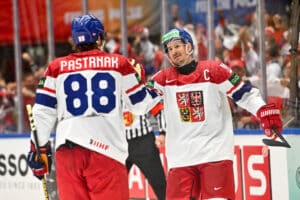 Tshekin kiekkoveteraanilta posketon kausi – MM-kisat taas kutsuvat?