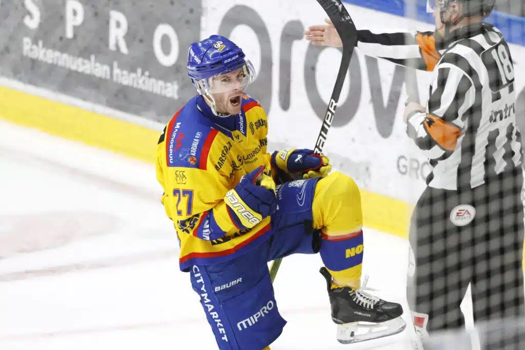 Jukurit purki hyökkääjän sopimuksen