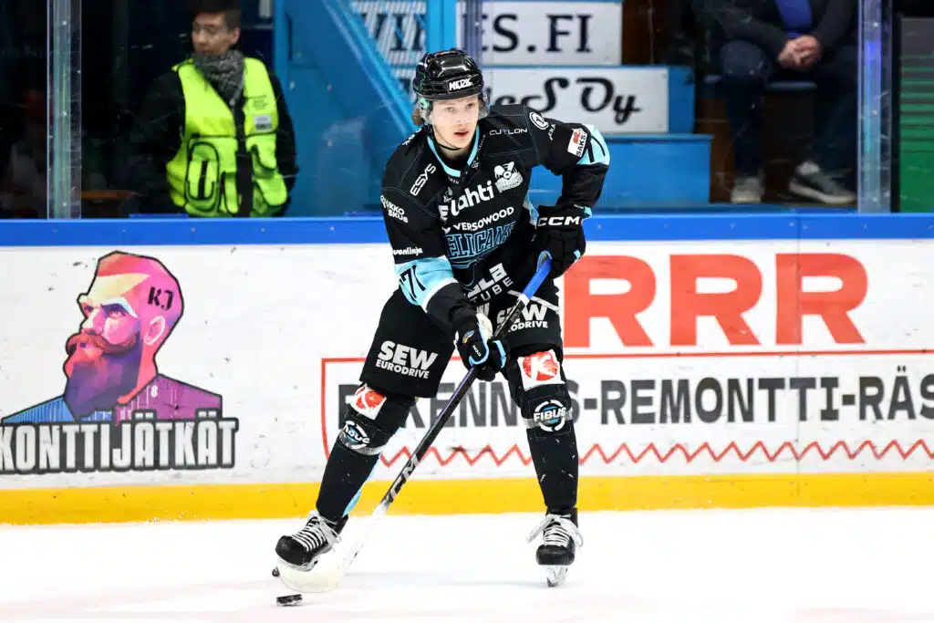 JYP jysäytti ison hankinnan – ”On jo osoittanut vaarallisuutensa”