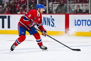 Mike Matheson löi Ridly Greigiä tämän maatessa jäässä – NHL rankaisi Canadiens-tähteä