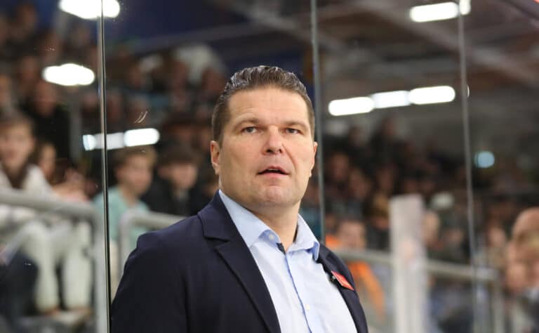 Jokerit julkaisi uuden päävalmentajan – seuralegendat ottavat vetovastuun