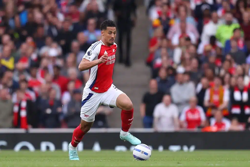 Arsenal iski huippusopimuksen tiskiin