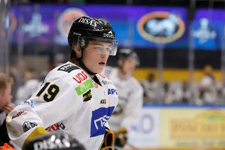 Yli 200 NHL-ottelun suomalaishyökkääjän ensi kauden joukkue selvillä