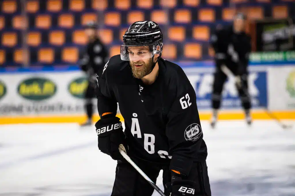 Pelicans hankki kovan paluumuuttajan