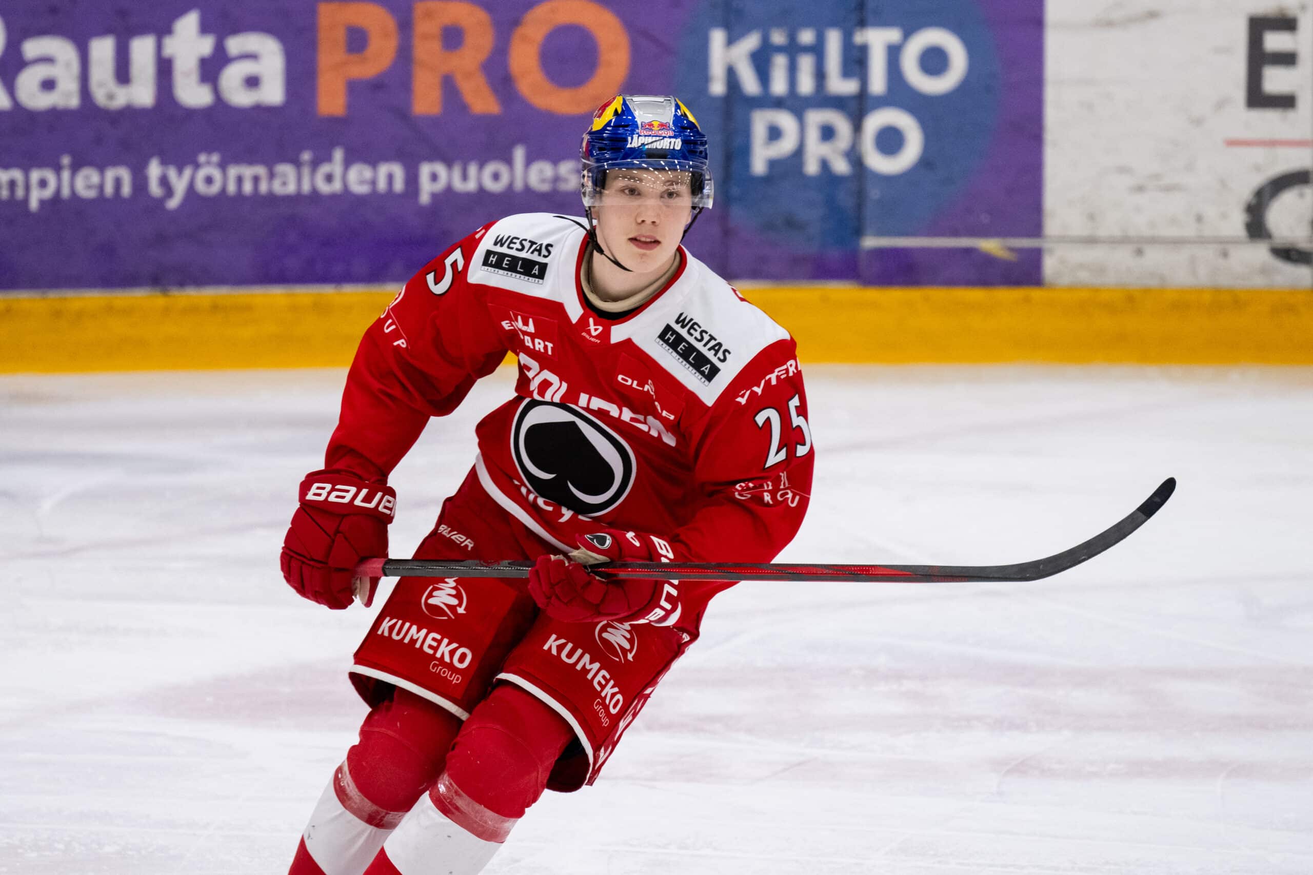 Synkkä tilasto – vain puolet vähistä suomalaisvarauksista kuului nimenomaan tämän 2025 NHL Draftin ikäluokkaan