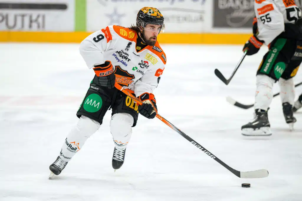 KHL kutsuu jälleen yhtä liigatähteä