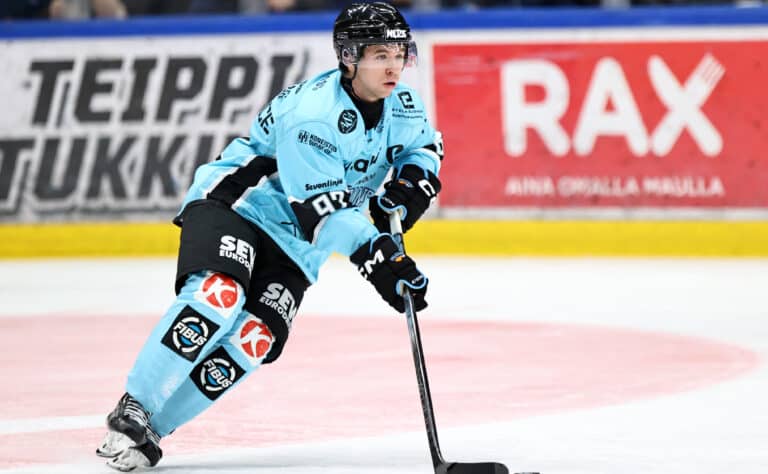Pelicans menetti hyökkääjänsä KHL:ään