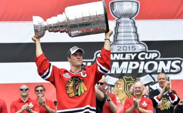 NHL:ssä roihahti iso juhannusuutinen