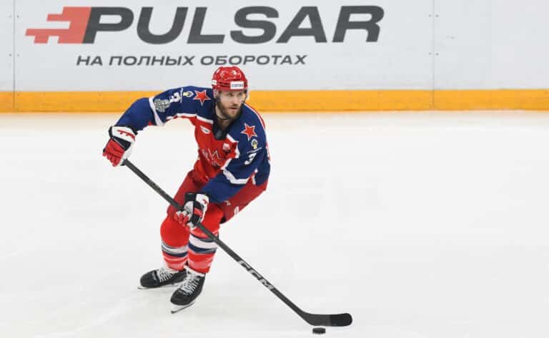 NHL-puolustaja vaihtaa KHL:ssä maisemaa