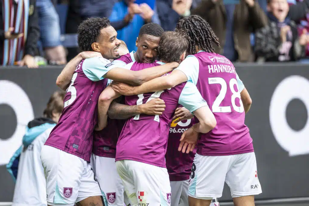 Asiantuntija paljastaa – tämä joukkue putoaa Valioliigasta