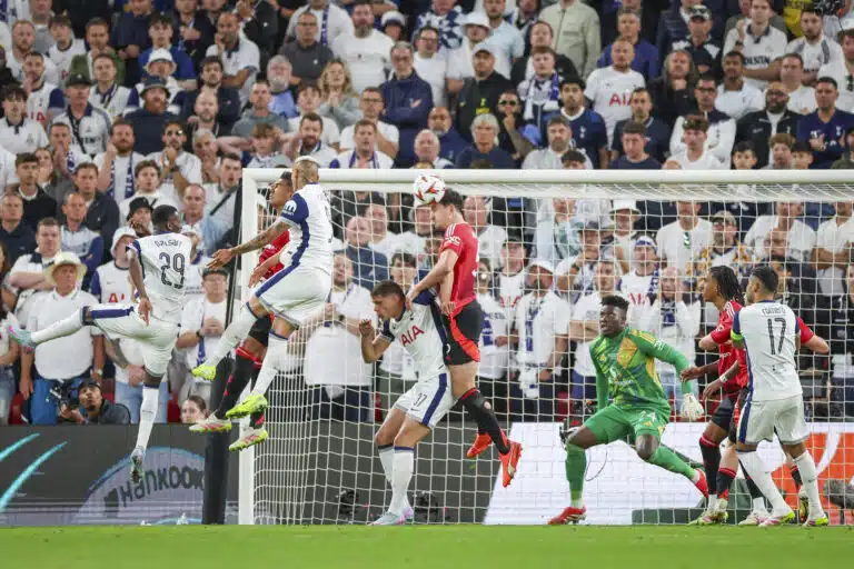 Tottenham suunnittelee ryöstöä Liverpoolin nenän edestä