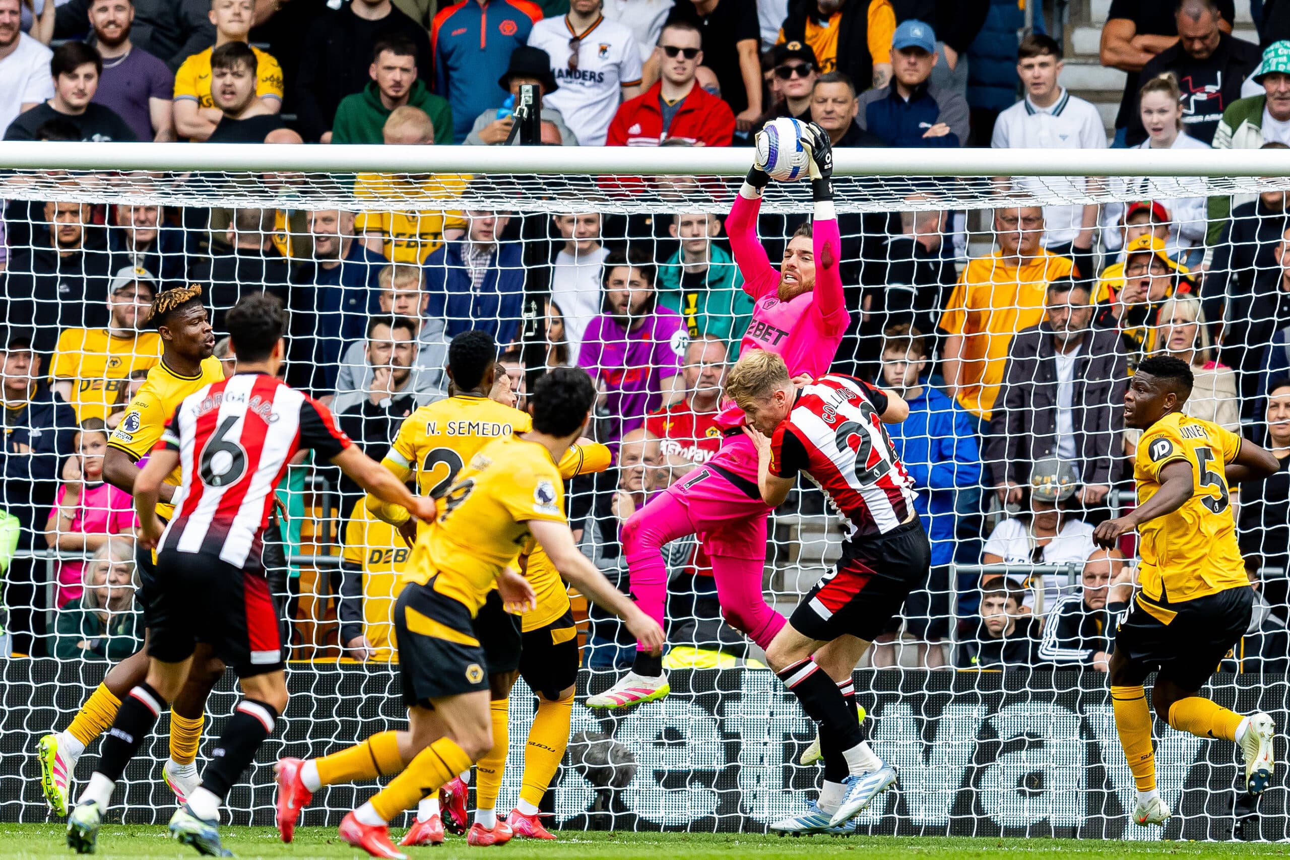 Wolverhampton teki ensimmäisen peliliikkeensä siirtomarkkinoilla