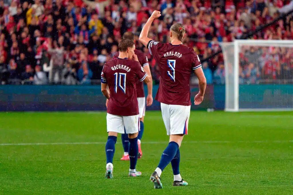 Norjalle massiivinen voitto – Erling Haaland tyly isäntä