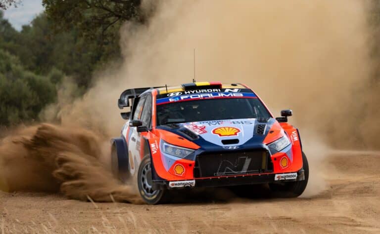 Thierry Neuville joutui keskeyttämään!