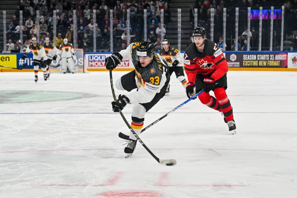 Kesän tähtihankinta riehui NHL-seuran kotiavauksessa