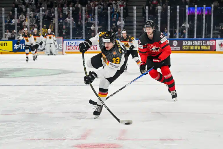 Kesän tähtihankinta riehui NHL-seuran kotiavauksessa