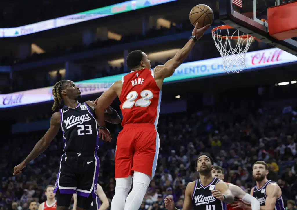 Supertähti liikahti NBA:ssä