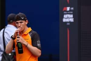 Entinen McLaren-kuski palaa F1:iin Entinen McLaren-kuski palaa F1:iin