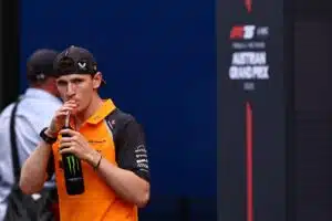 Entinen McLaren-kuski palaa F1:iin Entinen McLaren-kuski palaa F1:iin