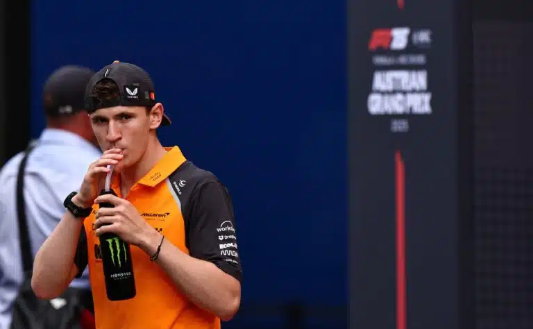 Entinen McLaren-kuski palaa F1:iin Entinen McLaren-kuski palaa F1:iin