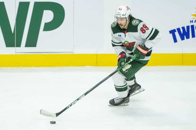 Jo kolmas pelaajakauppa reilun viikon sisään – Seattle Kraken kiireisenä NHL:ssä