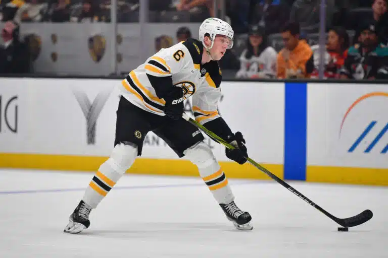 Boston Bruinsin Mason Lohrei jatkosopimukseen