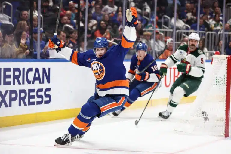 20 tehopisteen NHL-puolustaja on saamassa 8 vuoden ja lähes 50 miljoonan taalan sopimuksen