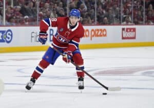 Toinen mies syö Patrik Laineen lautaselta – Montreal-tähdelle sataa kehuja
