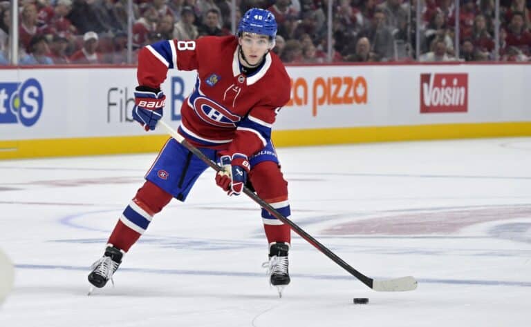 NHL:n vuoden tulokas vaiensi epäilijät – ”Olit liian pienikokoinen”