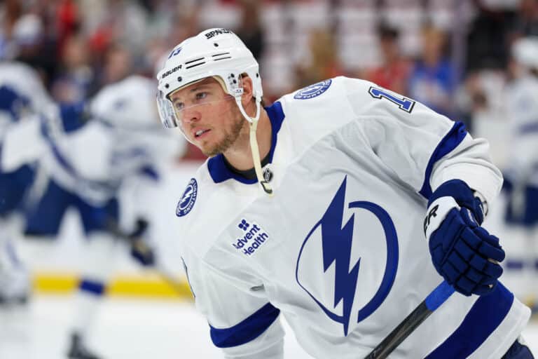 14 NHL-kauden veteraani lopettaa uransa