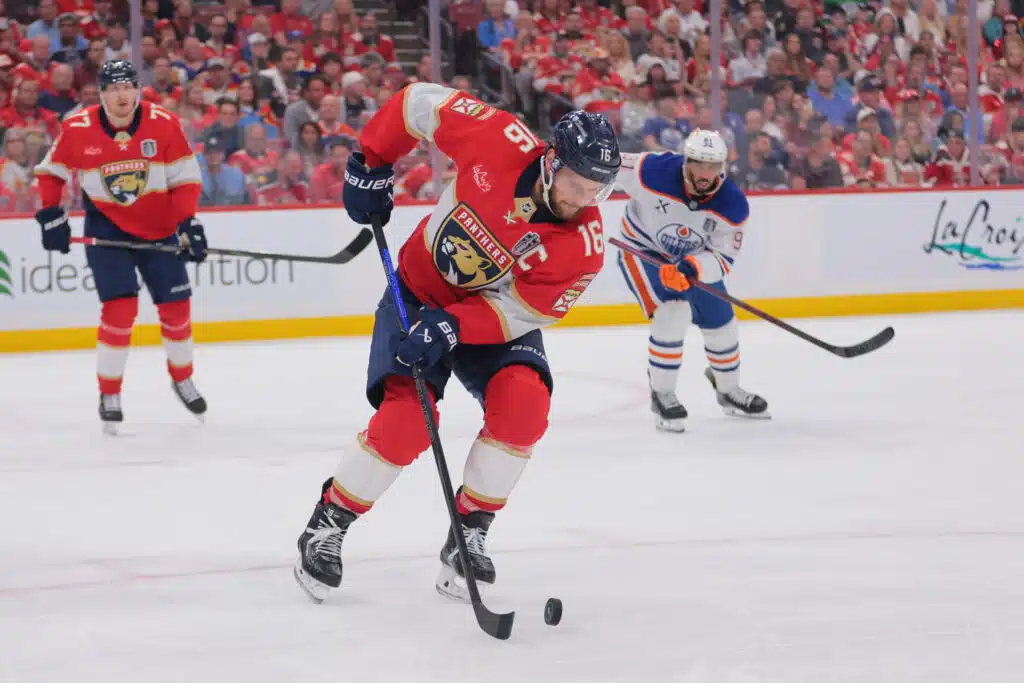 Ylelle musertava väite Aleksander Barkovin NHL-uran jatkosta