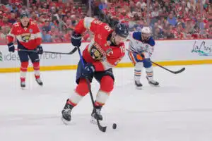 Aleksander Barkovilta vahva paluu Panthers-paitaan – ”En tiennyt mitä odottaa” Florida Panthersin kapteeni Aleksander Barkov