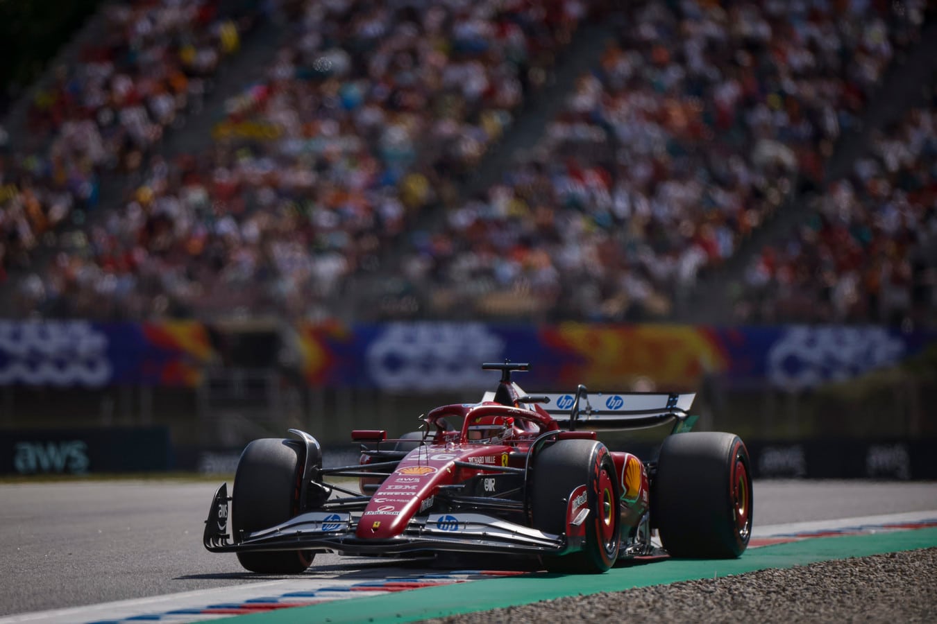Charles Leclerc lähtöhuhujen kohteena – näin hän kertoi tilanteestaan