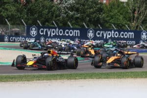 F1-sarjaan tuli heti radikaali muutos kauden alla