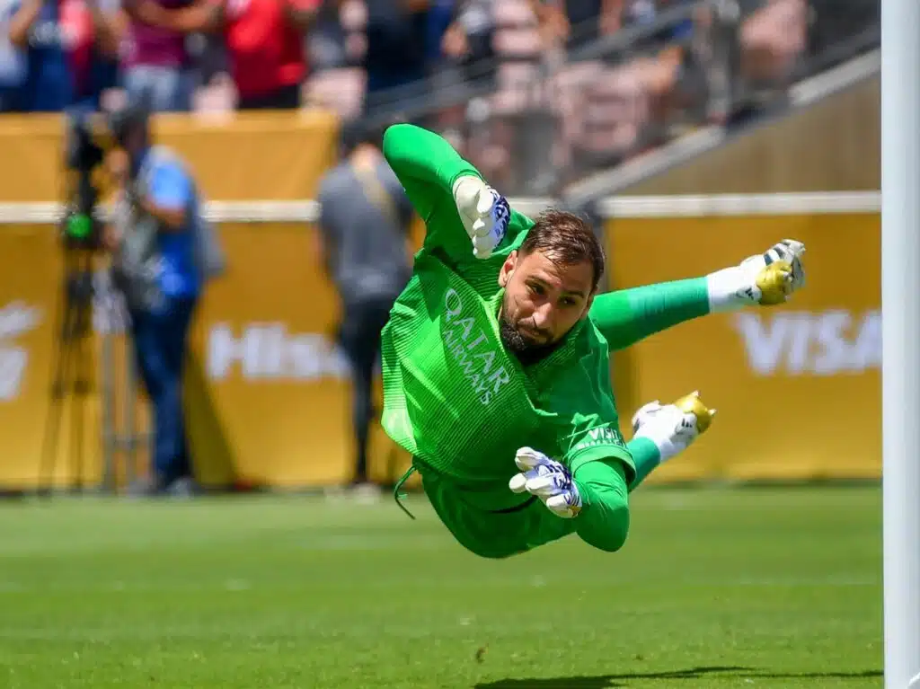 Tässä on maailman parhaaksi mainostetun maalivahdin hintalappu