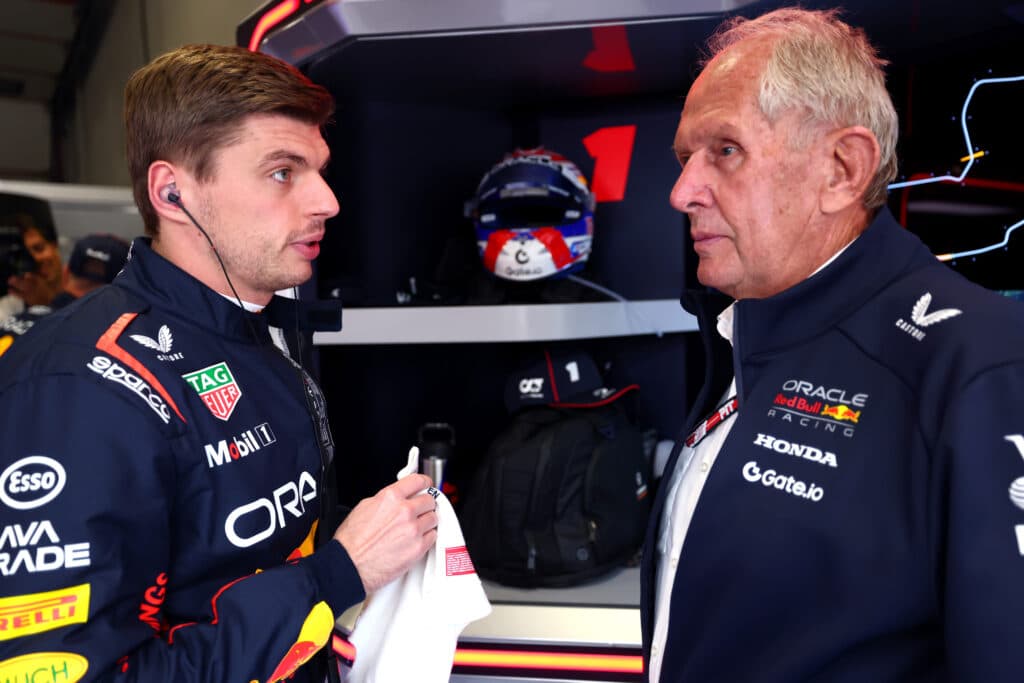 Helmut Marko ulos ja Sebastian Vettel sisään Red Bullille? Helmut Marko ulos ja Sebastian Vettel sisään Red Bullille?